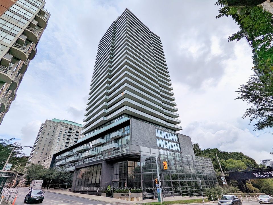 1815 Yonge