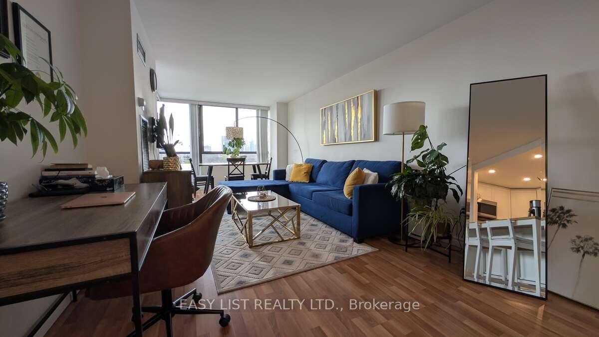 2 Bedrooms Condo at 117 Gerrard, Toronto For sale
