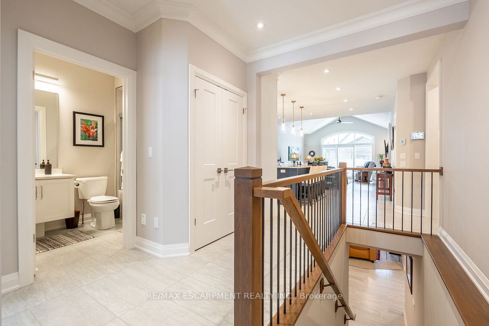 12 Carrick Trail, Welland, ON L3B 0E7