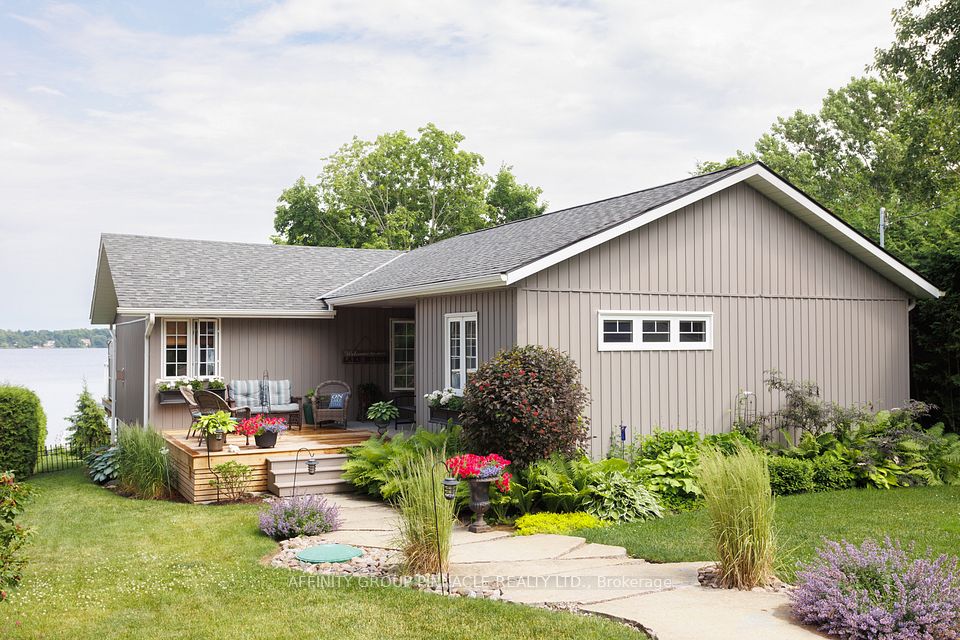 64 Glenvale