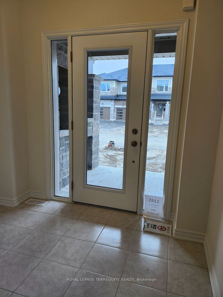 https://trreb-image.ampre.ca/d3ZAjLxeiwSLueMY_fRMdgAM8sA4Kp8K6WEs6jxXUcg/rs:fit:960:960/wm:.5:so:0:50:.4/wmsh:10/wmt:PHNwYW4gZm9yZWdyb3VuZD0nd2hpdGUnIGZvbnQ9JzY4Jz5ST1lBTCBMRVBBR0UgVEVSUkVRVUlUWSBSRUFMVFksIEJyb2tlcmFnZTwvc3Bhbj4/L3RycmViL2xpc3RpbmdzLzQwLzkzLzk3Lzk1L3AvM2Q1MTEwMzgtMDZiNy00NDMyLWIxNzEtYmNkNjMzNTdiMGM5LmpwZw.jpg