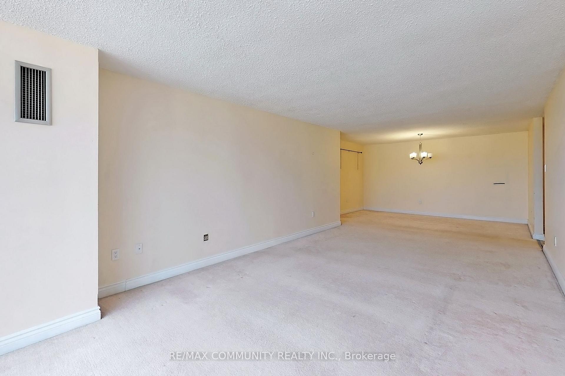 2 Bedrooms Condo at 2330 Bridletowne, Toronto For sale