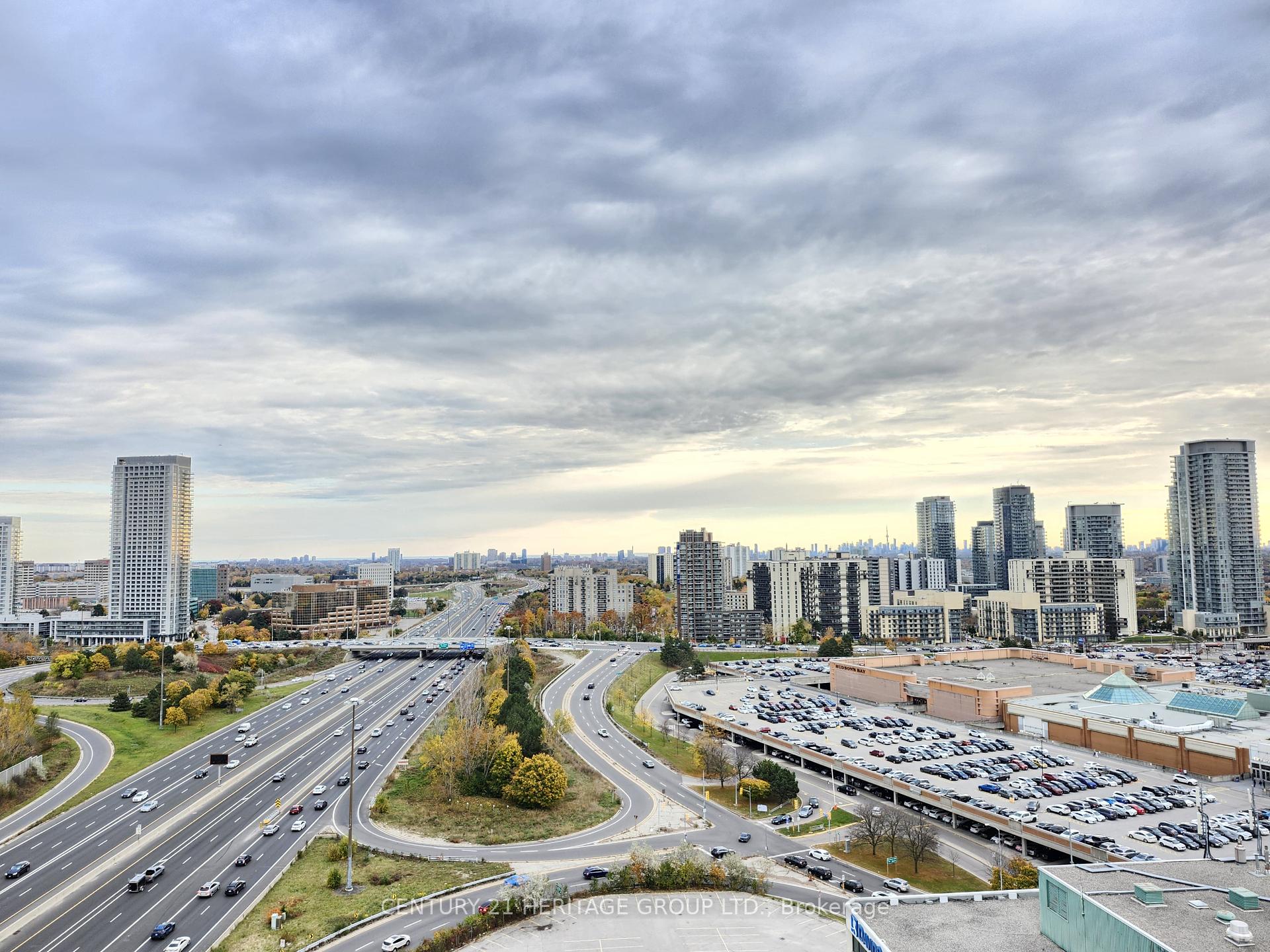 2 Bedrooms Condo at 188 Fairview Mall,  Toronto For sale