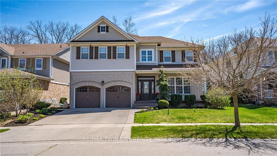 35 Hunter Way, Brantford, ON N3T 6S3