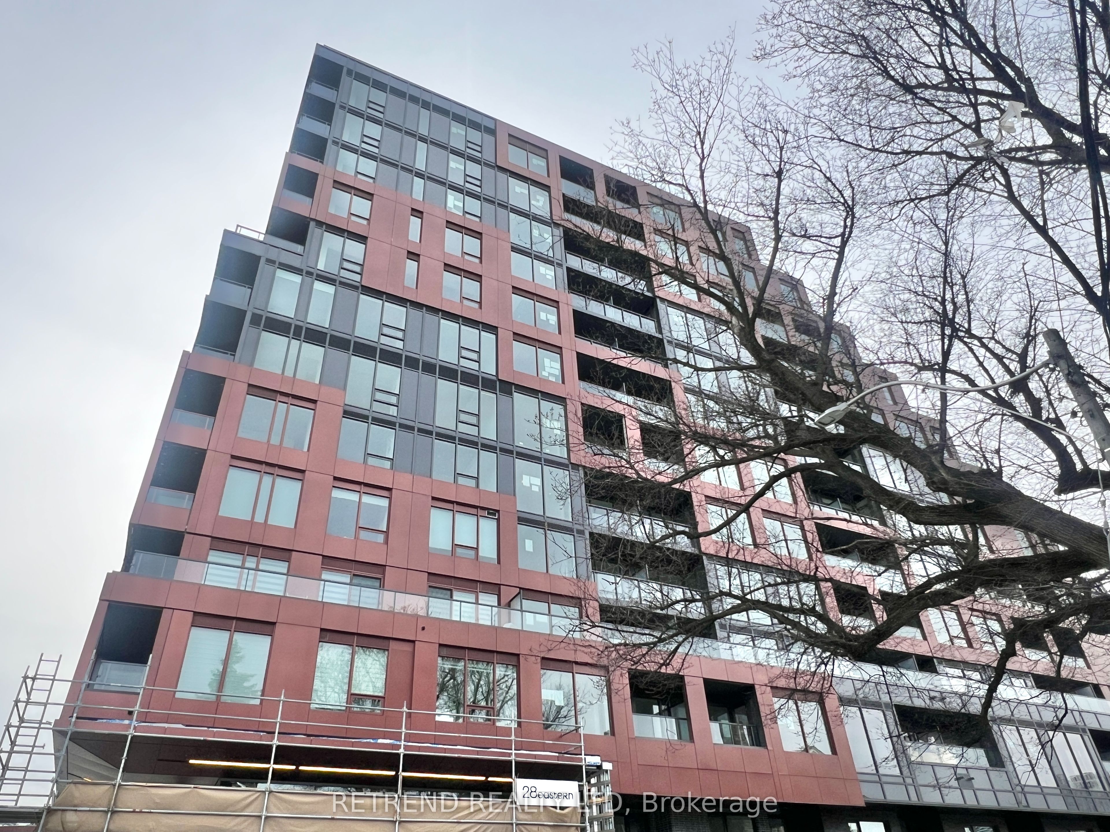 28 Eastern Avenue, #815