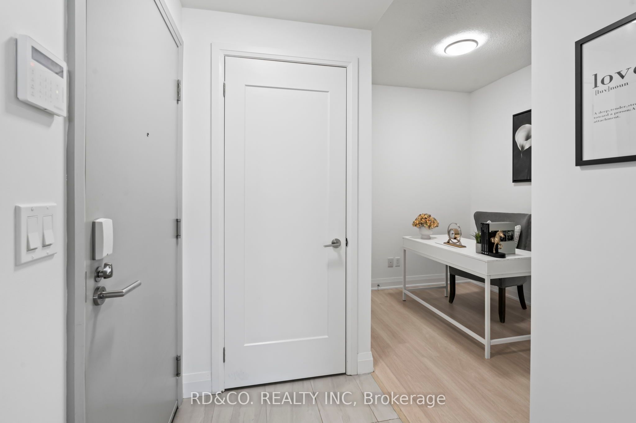 398 Highway 7 Road E, #601