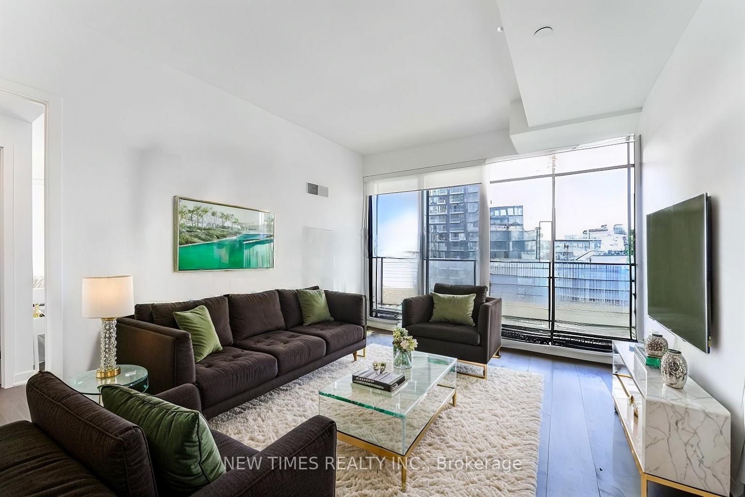2 Bedrooms Condo at 125 Blue Jays, Toronto For sale