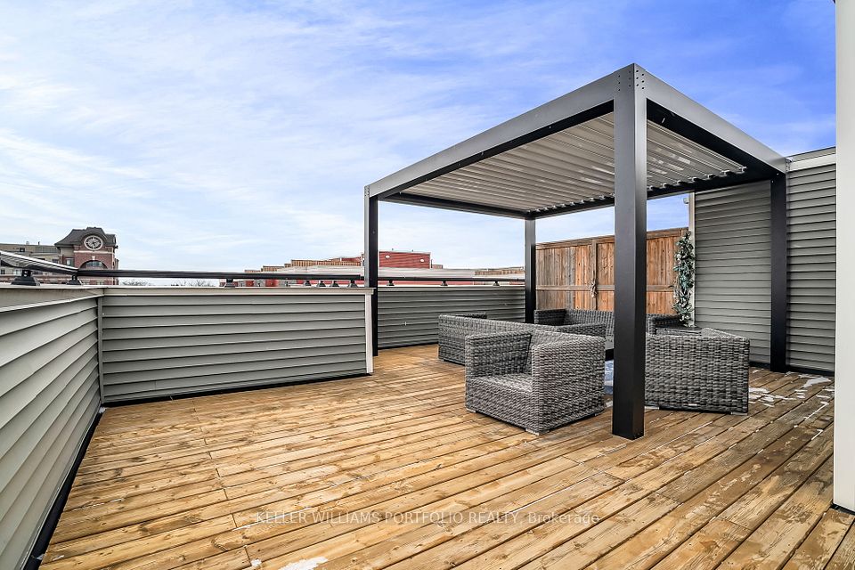 Roof Top Terrace - Pergola