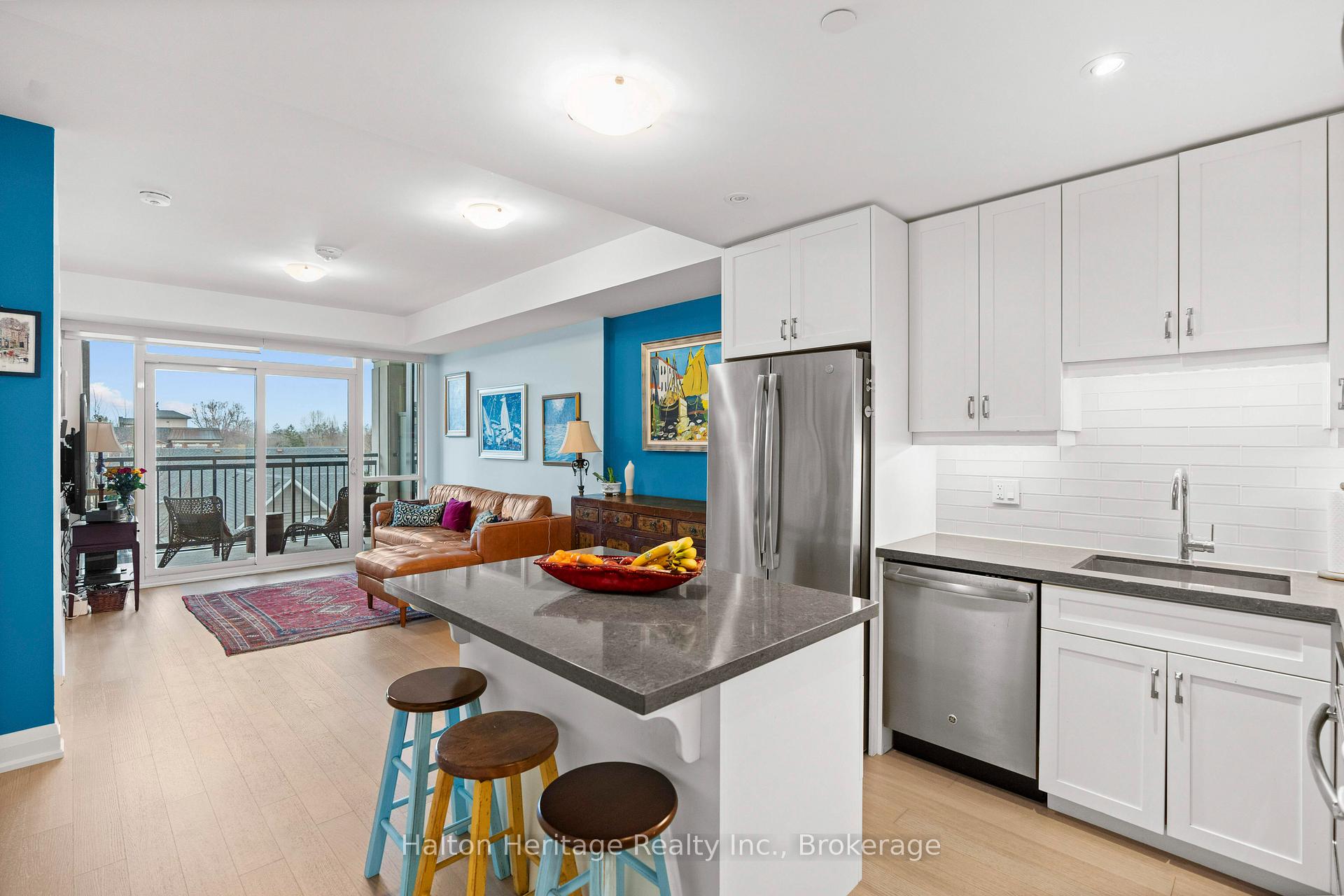 1 Bedroom Condo at 2025 Maria, Burlington For sale