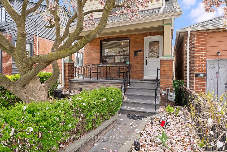 246 Westlake