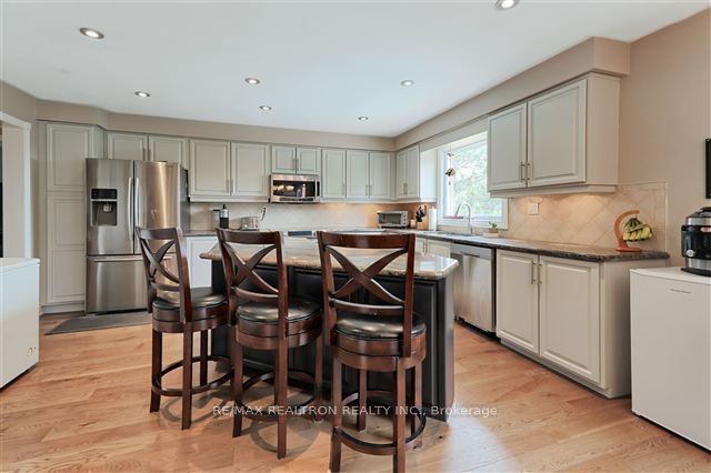 852 Norwick Road