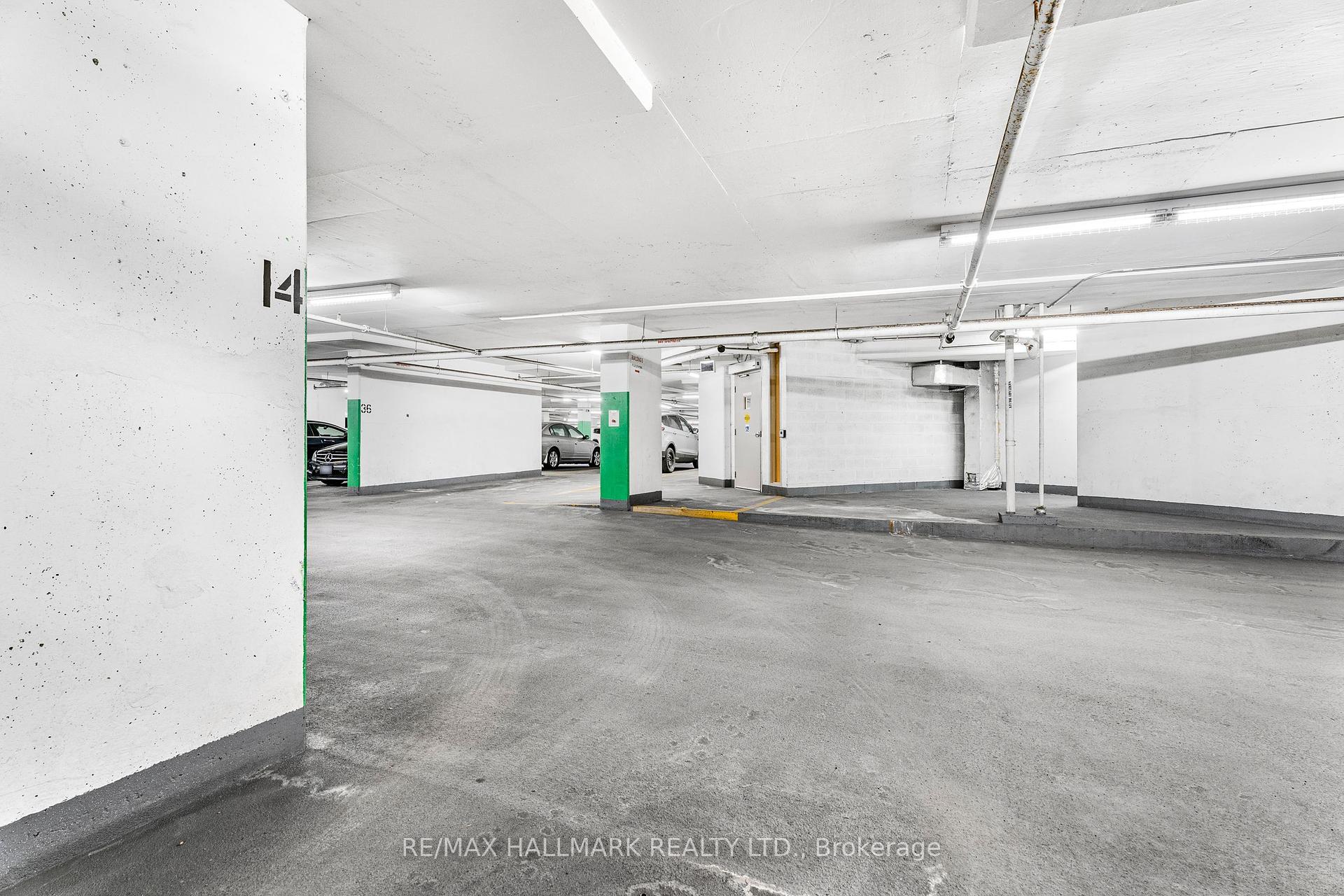 3 Bedrooms Condo at 5 Northtown, Toronto For sale