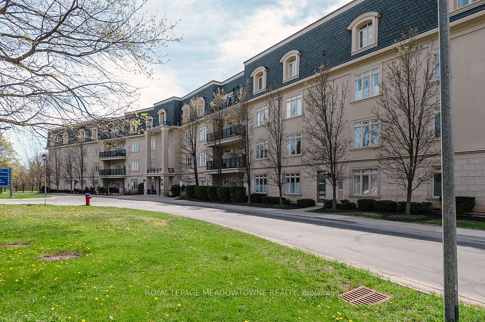 443 Centennial Forest