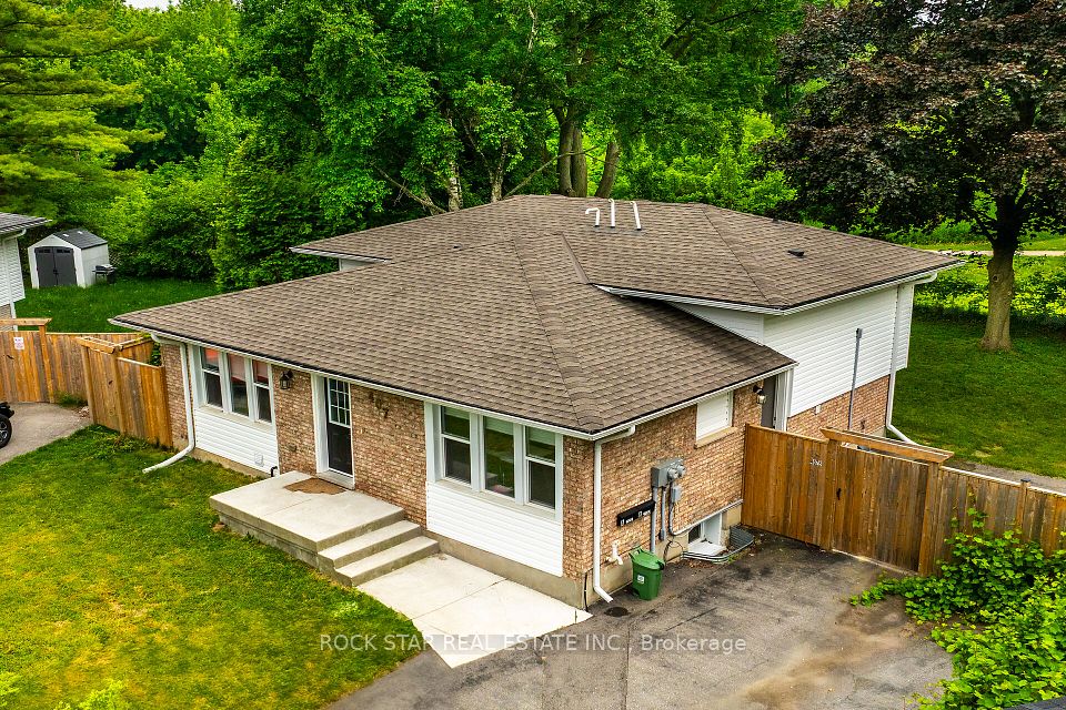 407 Castlegrove