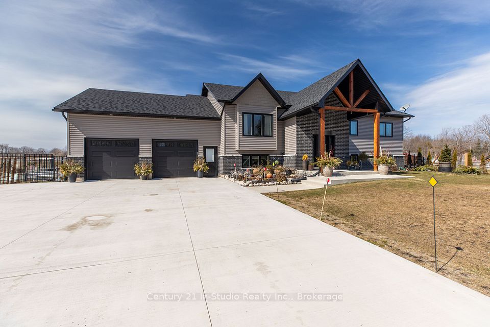 73 Everett Road, South Bruce Peninsula, ON N0H 2T0
