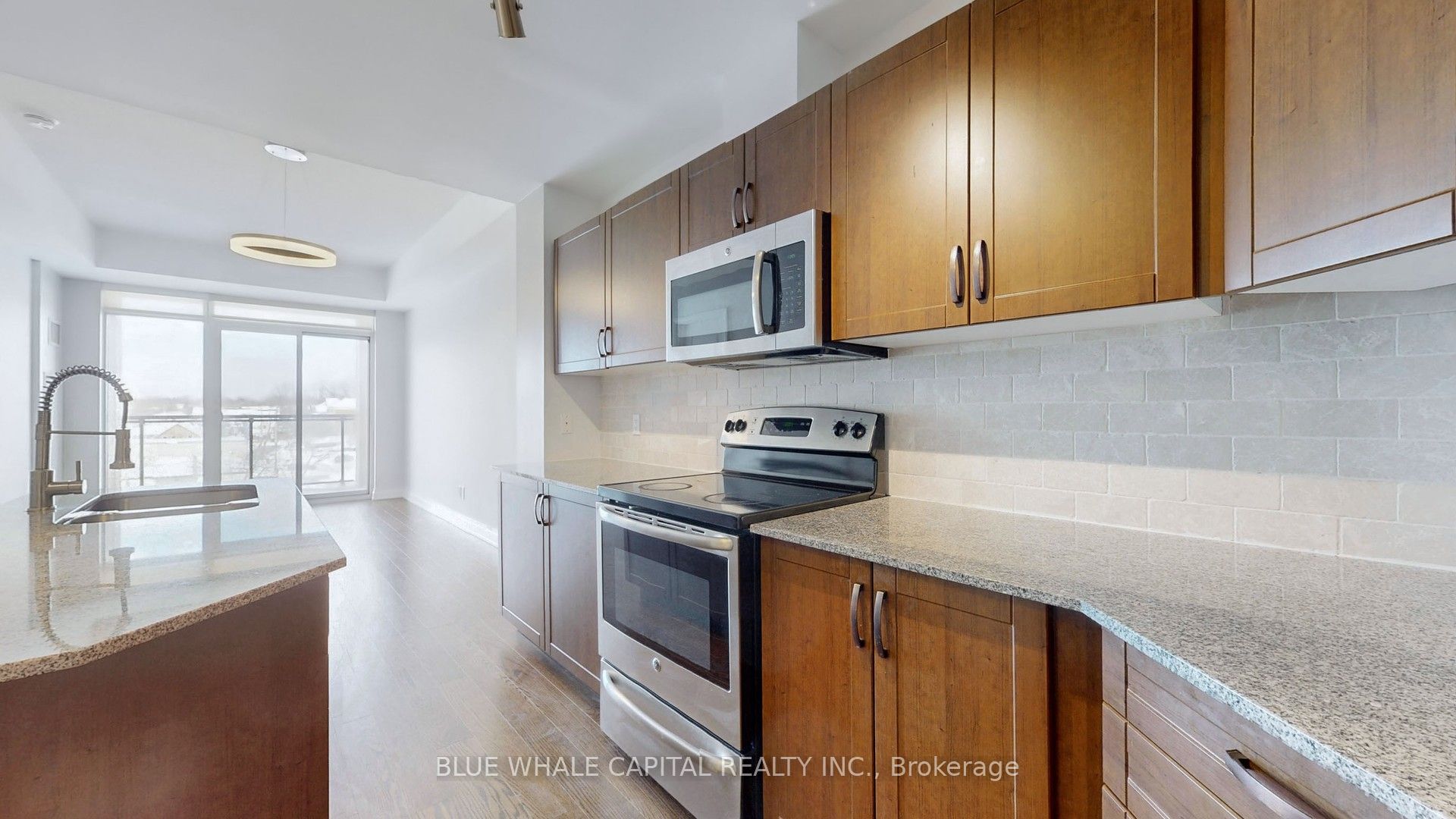 68 Main Street N, #426