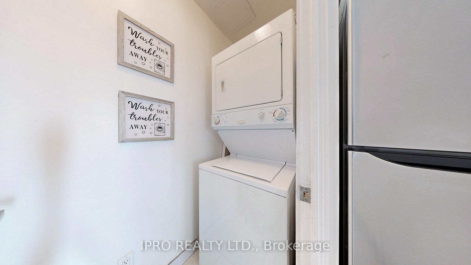 3 Bedrooms Condo at 103 The Queensway, Toronto For sale