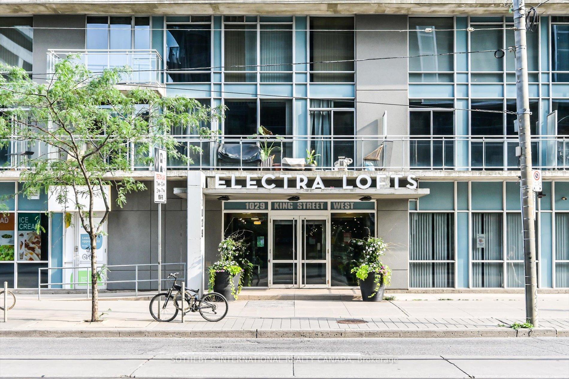 2 Bedrooms Condo at 1029 King, Toronto For sale