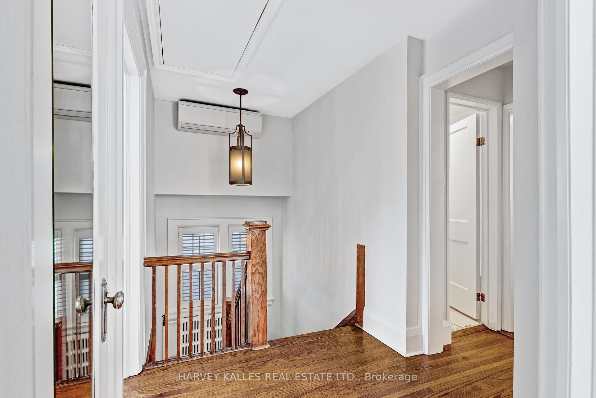 311 Rosewell Avenue