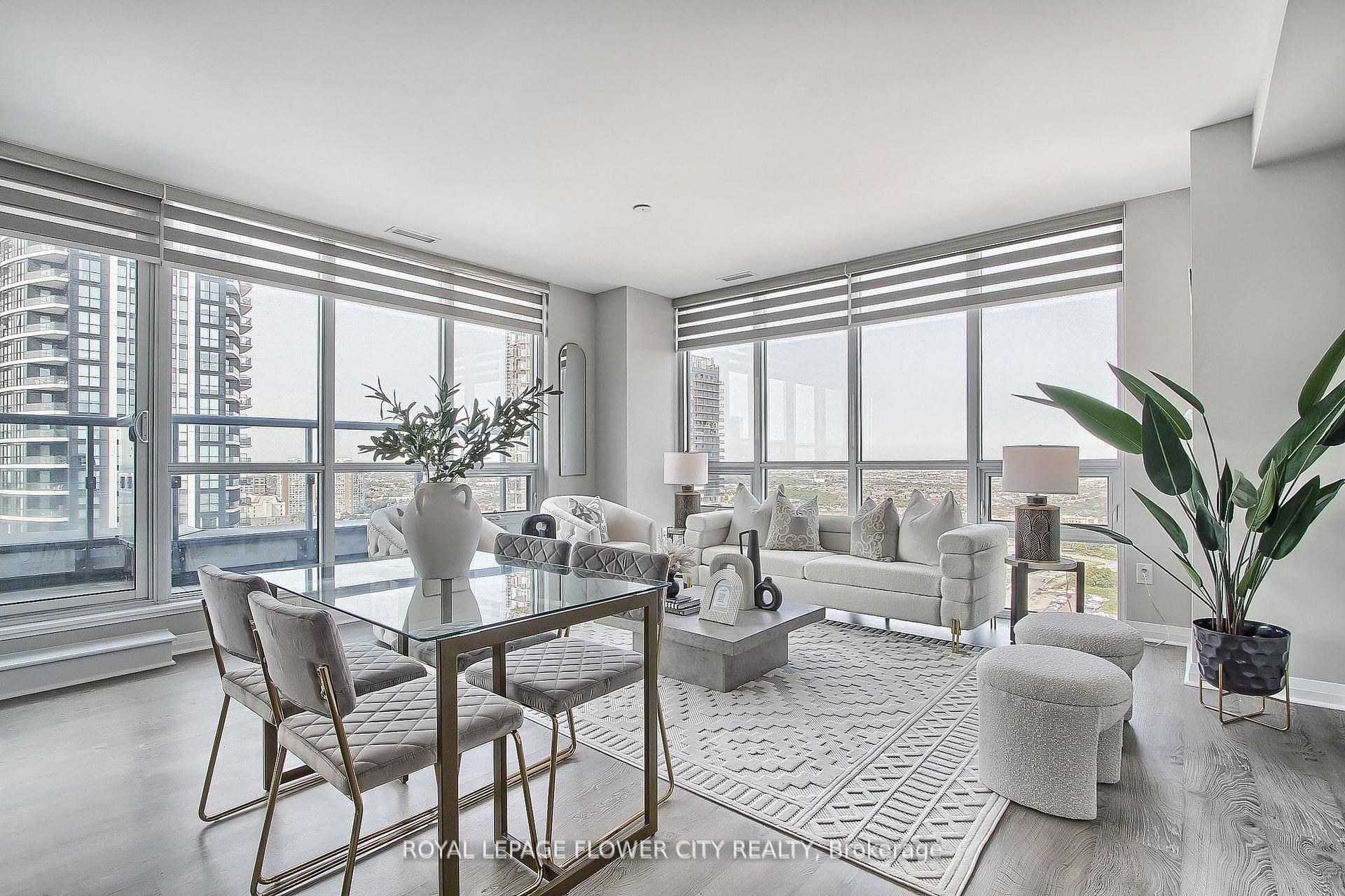 3 Bedrooms Condo at 5025 Four Springs, Mississauga For sale