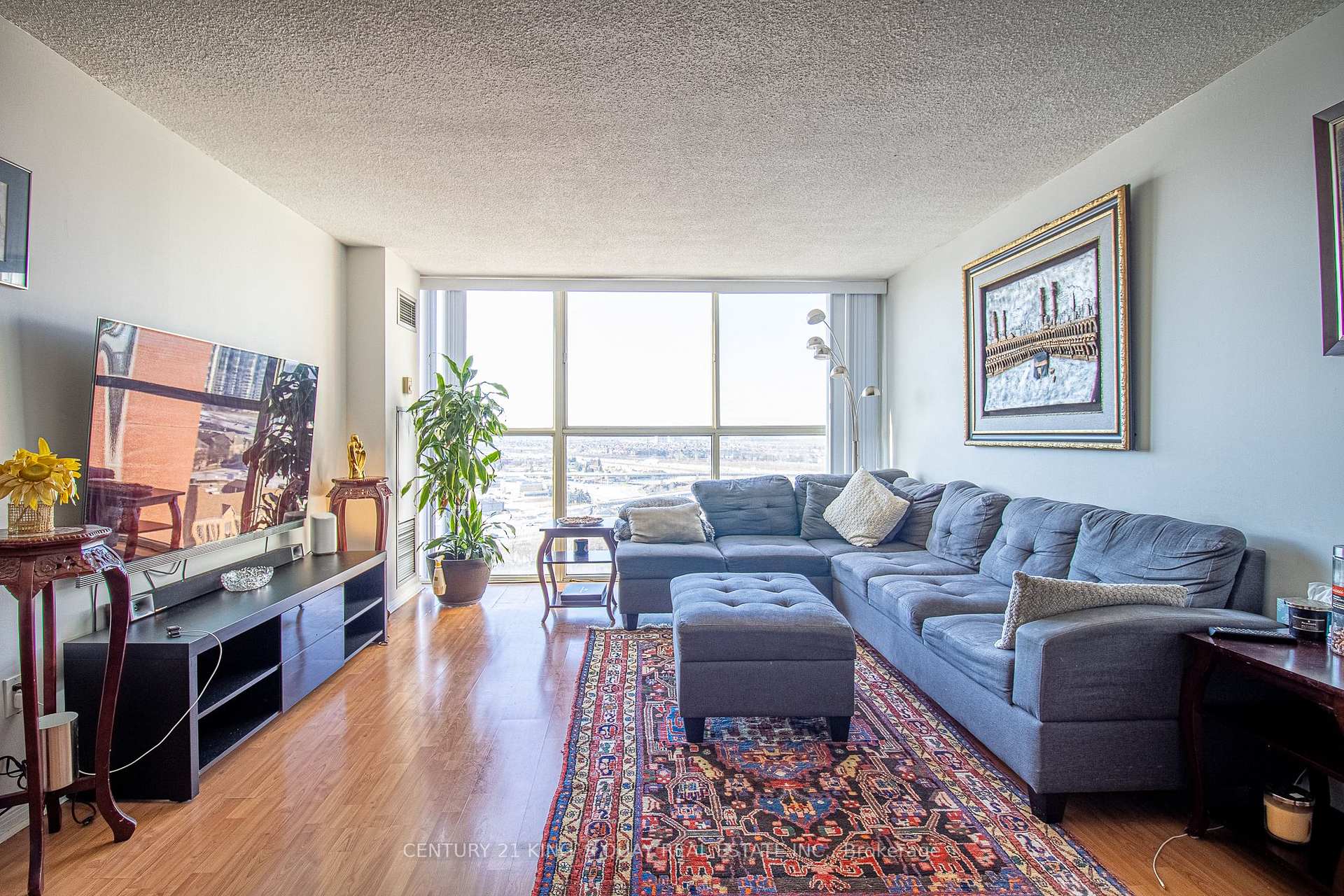 2 Bedrooms Condo at 4185 Shipp, Mississauga For sale