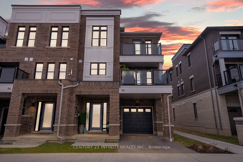 30 King William Way, Clarington, ON L1C 7E8