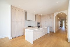 2010 Bathurst Street 6A