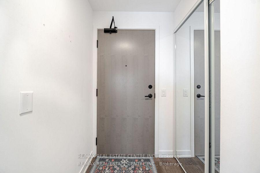2 Bedrooms Condo at 130 River, Toronto For sale