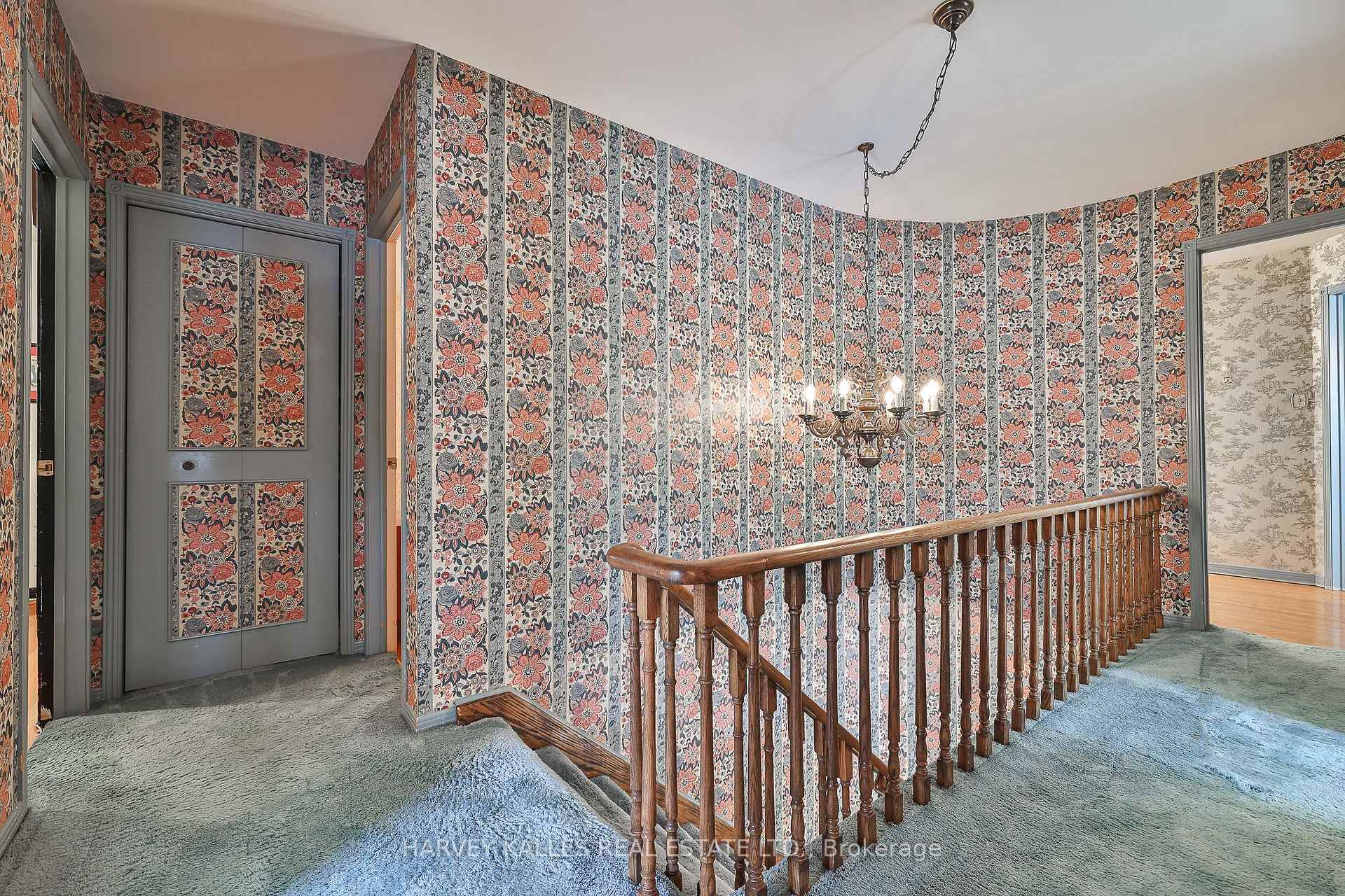 28 Waggoners Wells Lane
