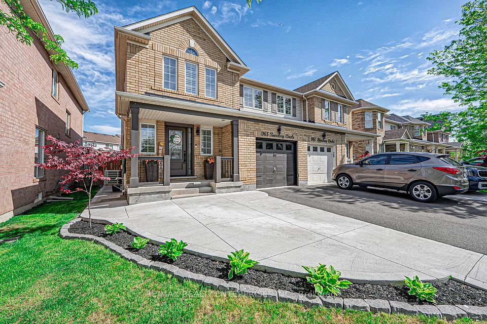 1165 Barclay Circle, Milton, ON L9T 5V8