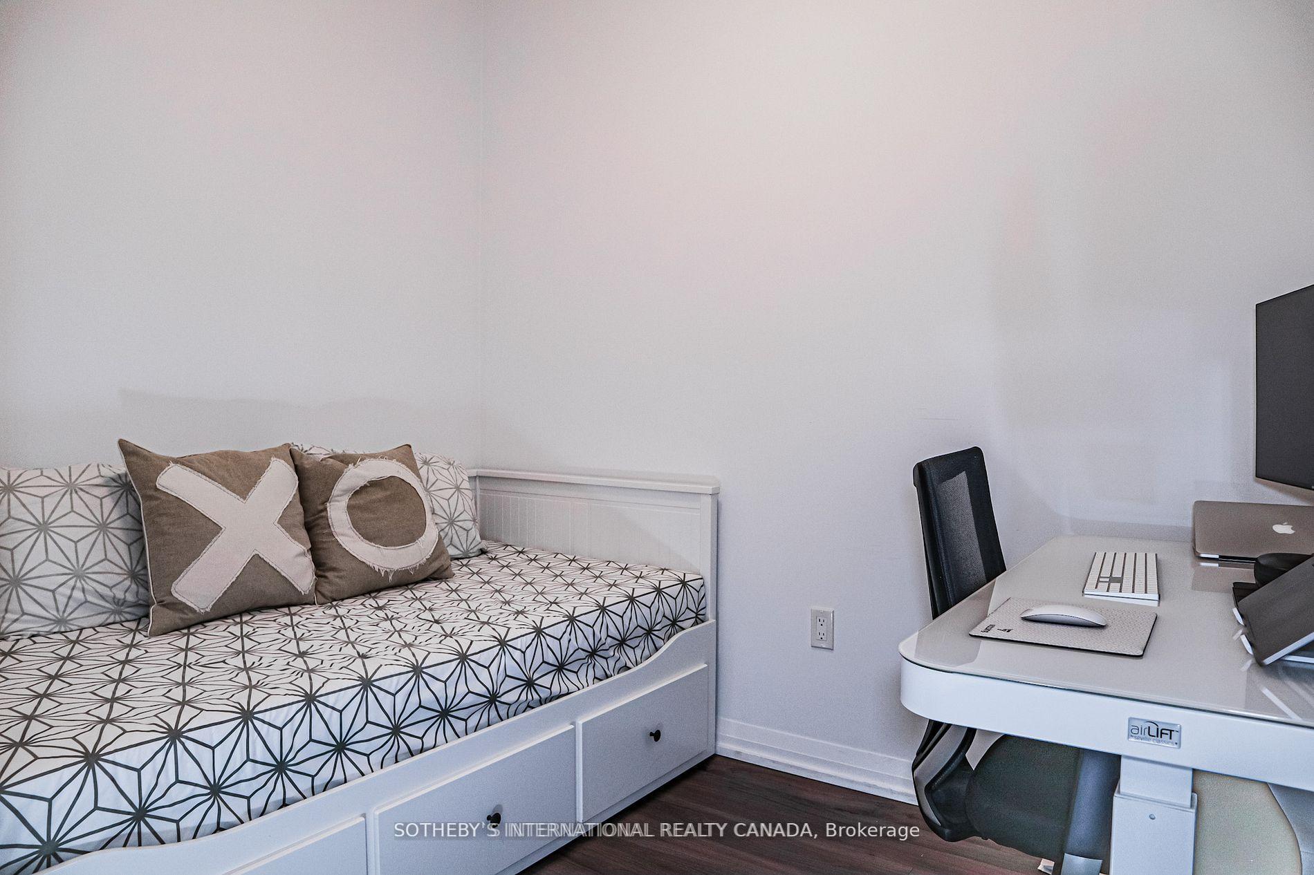 2 Bedrooms Condo at 50 Ann O’Reilly, Toronto For sale