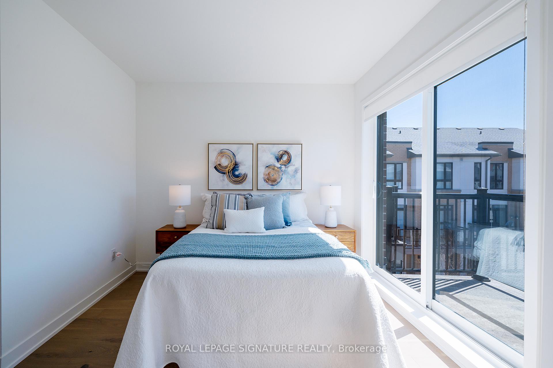 3 Bedrooms Condo at 110 Canon Jackson,  Toronto For sale