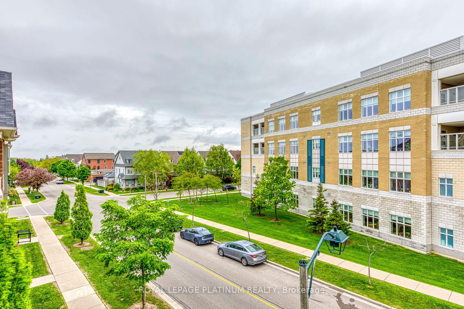 2 Bedrooms Condo at 2339 Sawgrass, Oakville For sale