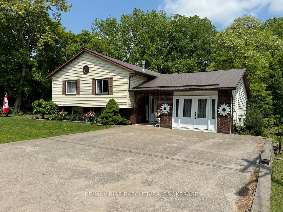16 King Street, Lansdowne Village, ON K0E 1L0