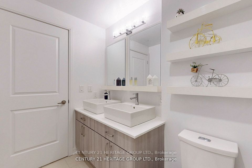 https://trreb-image.ampre.ca/dD0sQLImdqujKV2IbGIxB4YyAqOXXy6e0-_dNiaBdbI/rs:fit:960:960/wm:.5:so:0:50:.4/wmsh:10/wmt:PHNwYW4gZm9yZWdyb3VuZD0nd2hpdGUnIGZvbnQ9JzY4Jz5DRU5UVVJZIDIxIEhFUklUQUdFIEdST1VQIExURC4sIEJyb2tlcmFnZTwvc3Bhbj4/L3RycmViL2xpc3RpbmdzLzQxLzAxLzM0LzYzL3AvMTFhMzkxNzgtOTY5MS00NDUwLWI5ODktMDIzZTg2OTIxZWM5LmpwZw.jpg