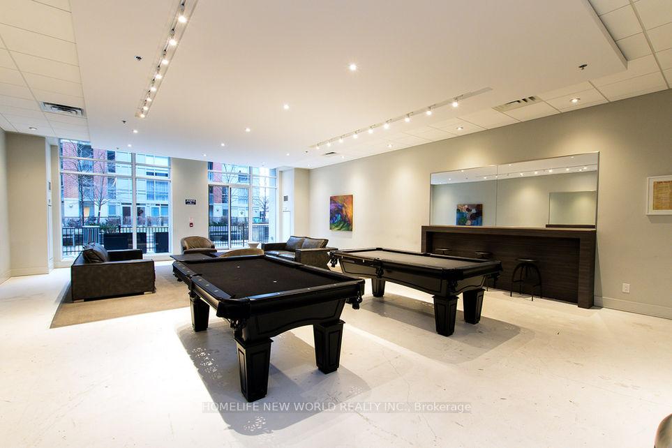 2 Bedrooms Condo at 68 Abell, Toronto For sale