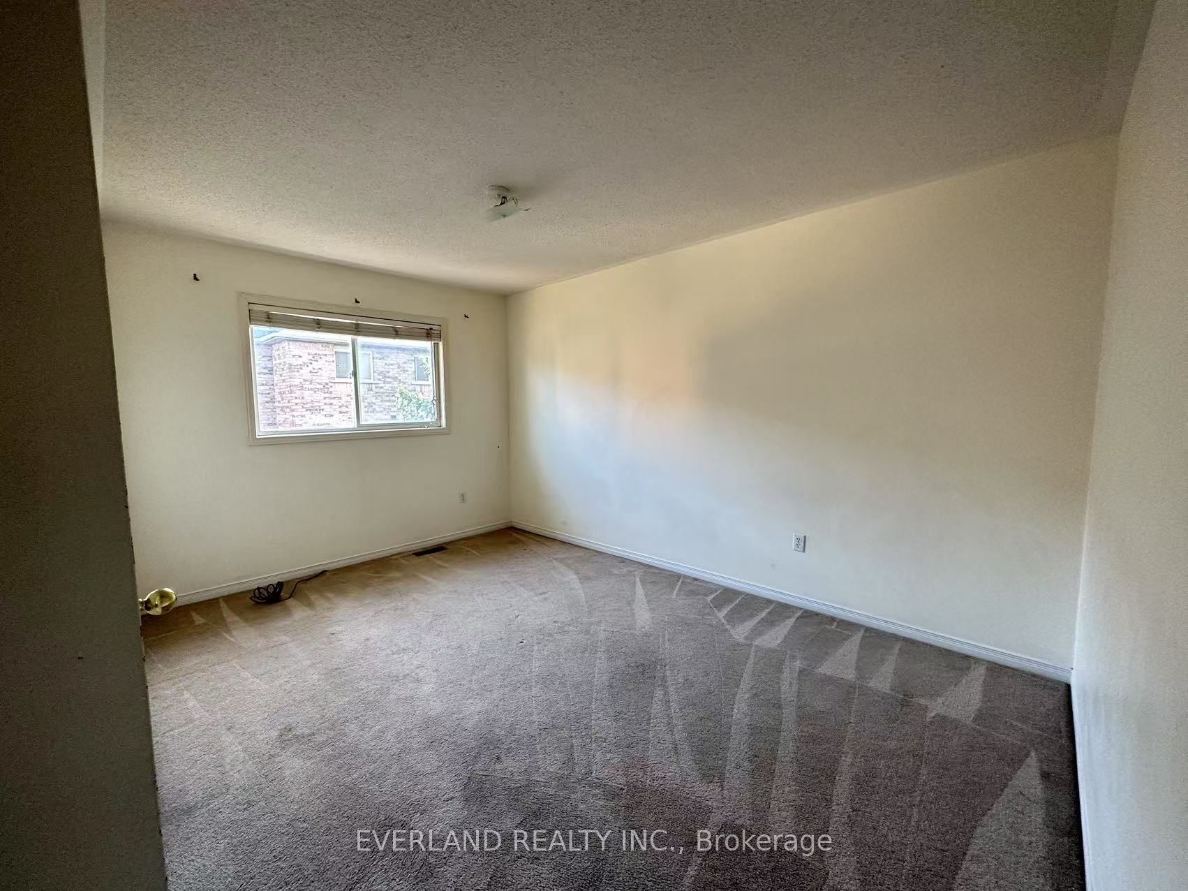 7 Bassett Avenue