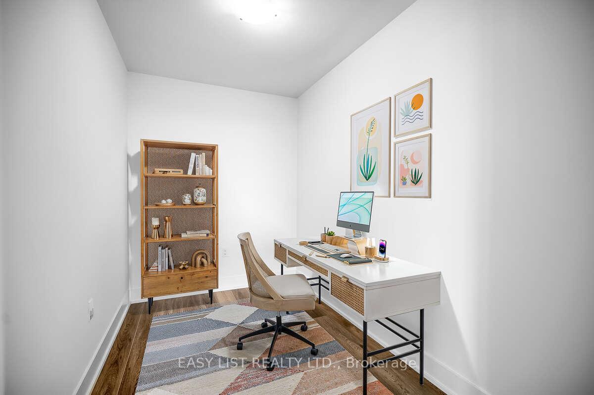 3 Bedrooms Condo at 250 Lawrence, Toronto For sale