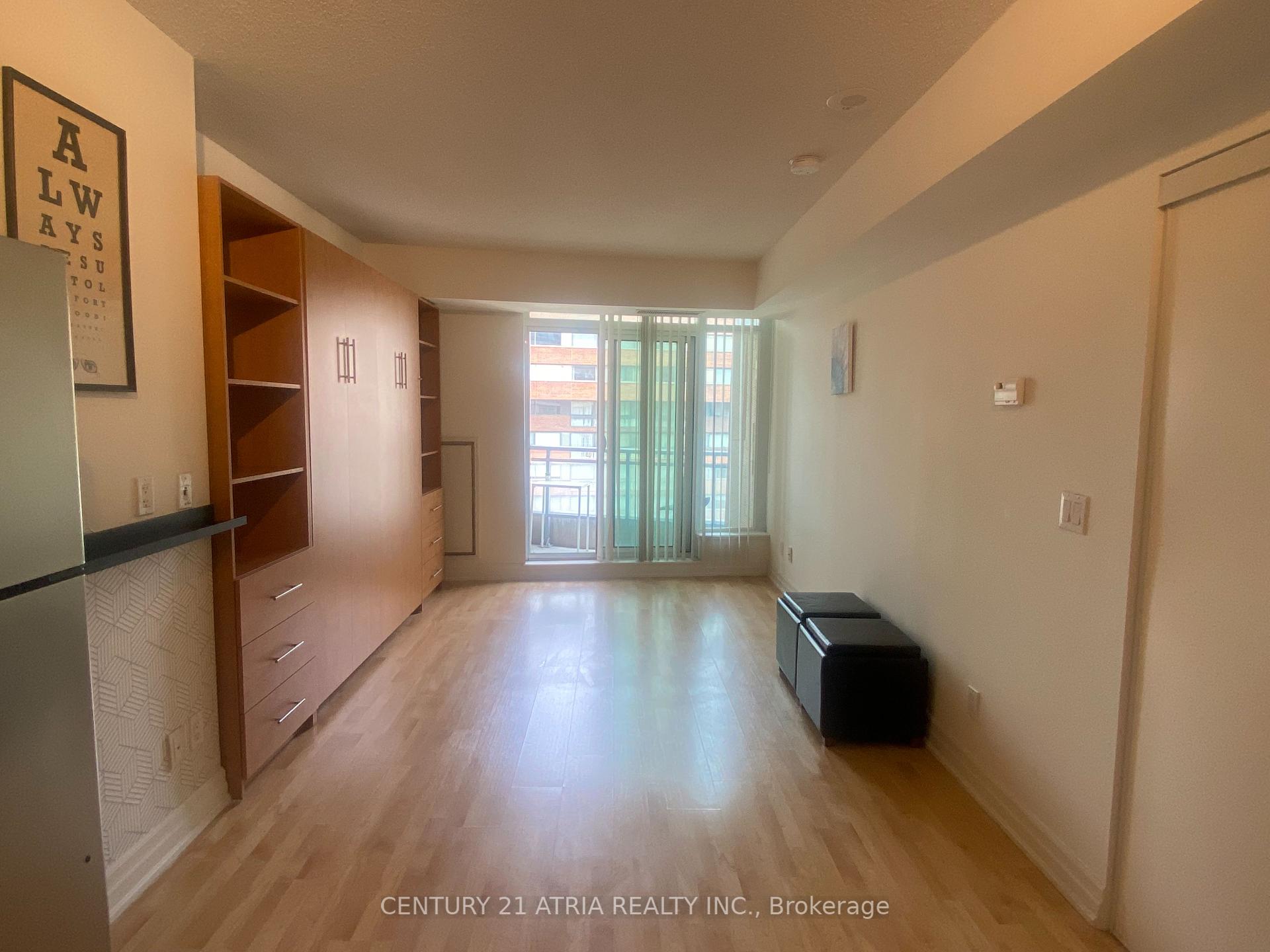Condo at 8 Scollard, Toronto For sale