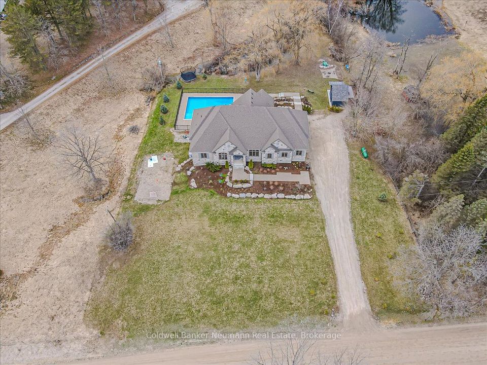 74 Gilmour Road, Puslinch, ON N0B 2J0