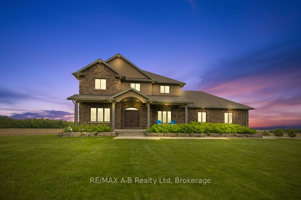 3321 Perth Road 140, Perth South, ON N0K 1V0