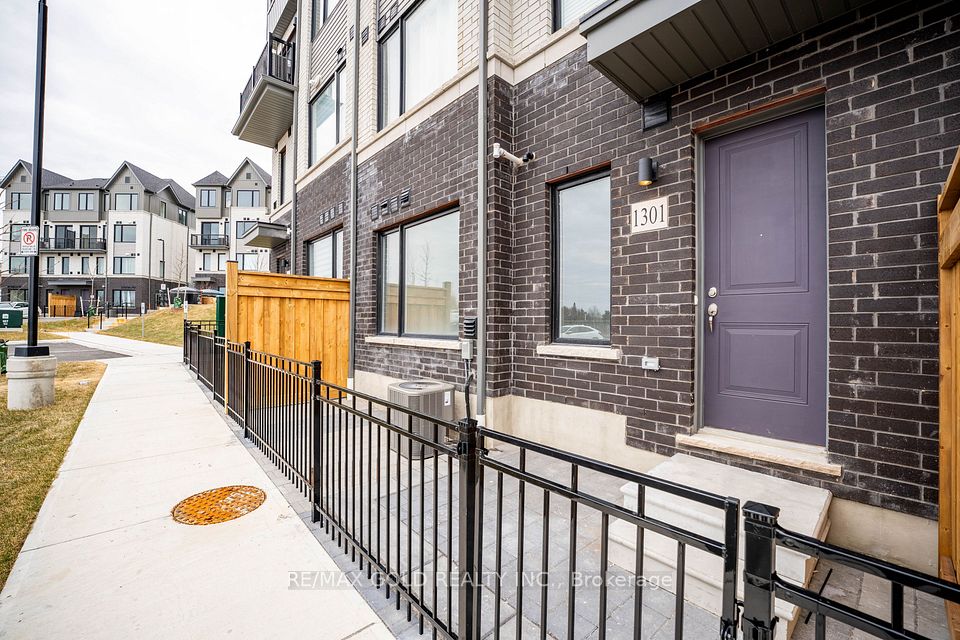 #1301 - 160 Densmore Road, Cobourg, ON K9A 0X8