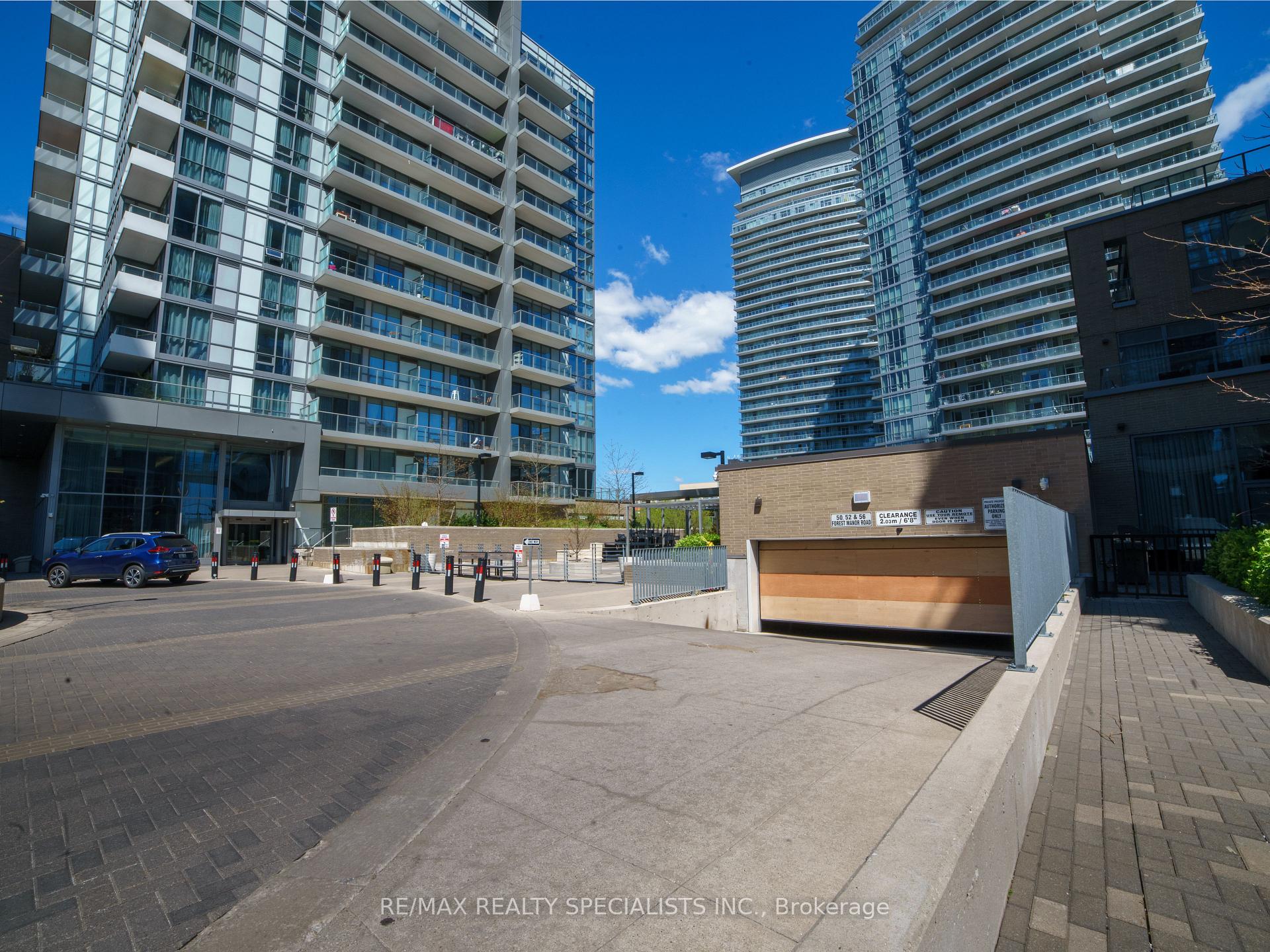 2 Bedrooms Condo at 50 Forest Manor, Toronto For sale