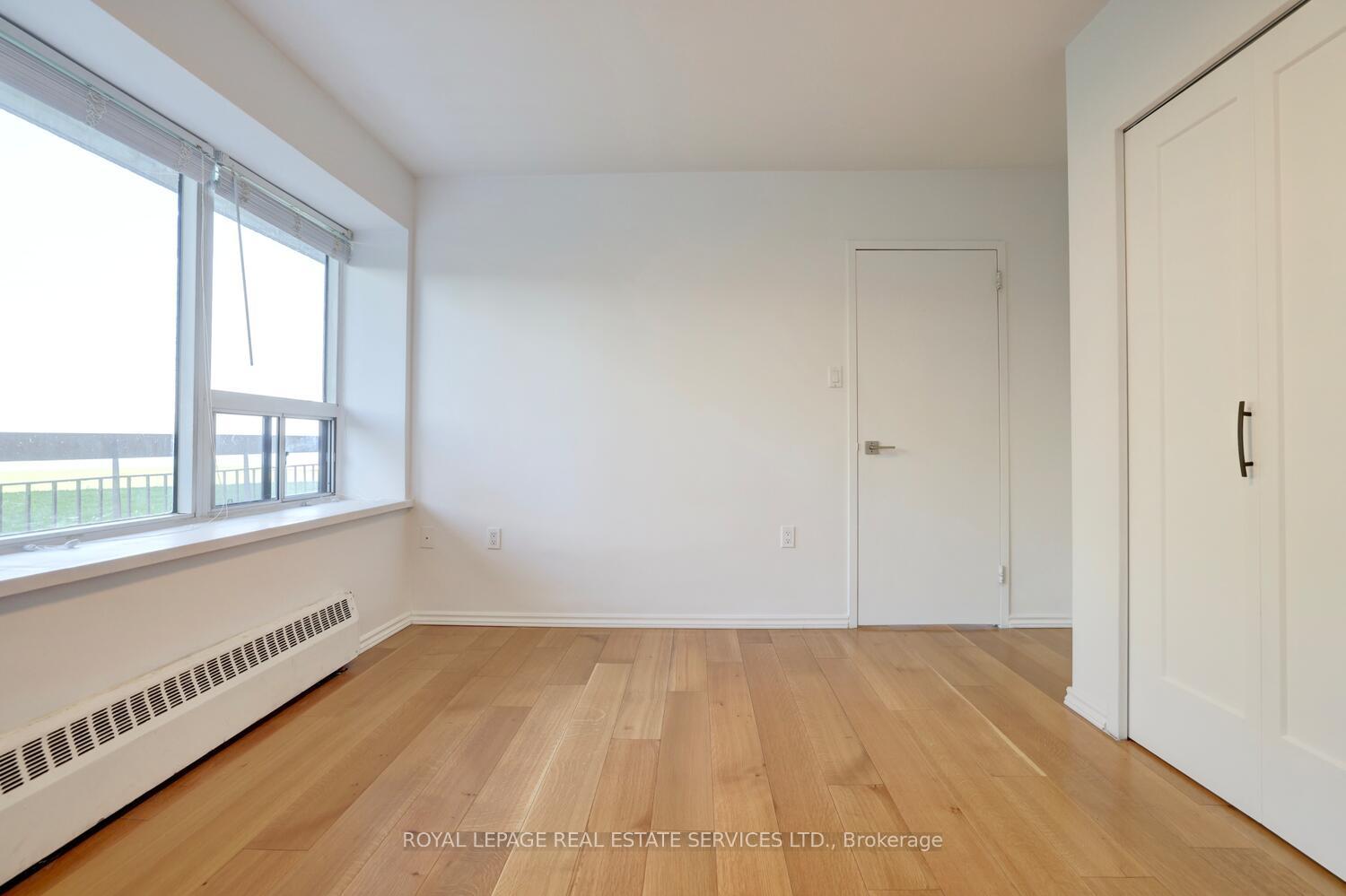 1 Bedroom Co-op at 41 Lake Shore, Toronto For sale