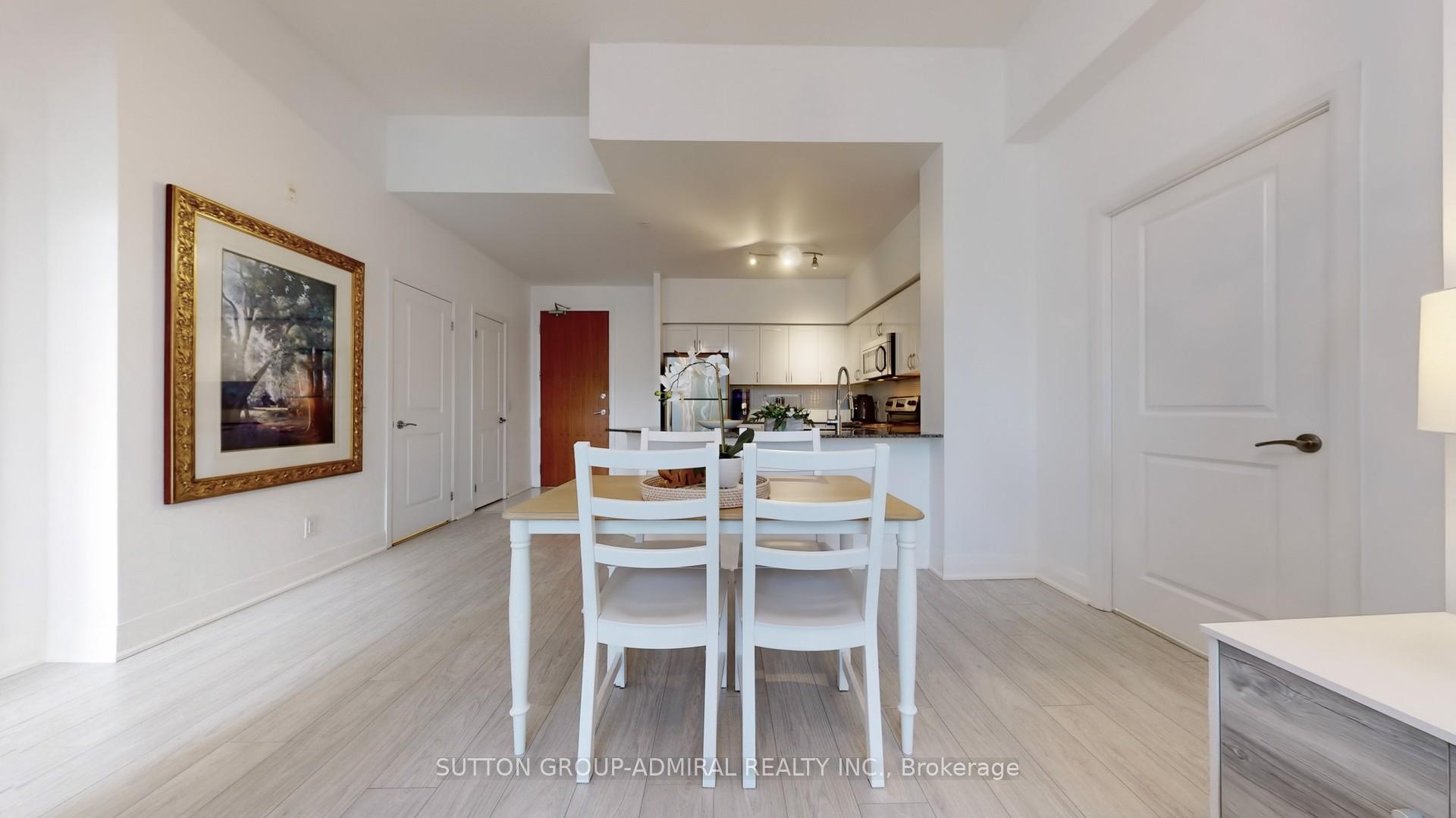 2 Bedrooms Condo at 4700 Highway 7, Vaughan For sale