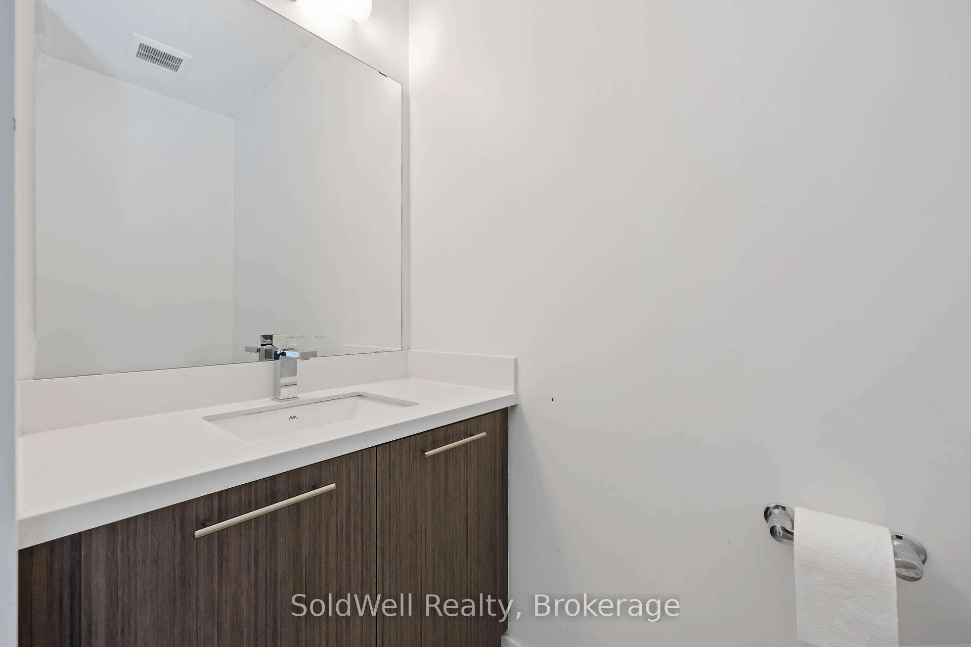 2 Bedrooms Condo at 266 Finch, Toronto For sale