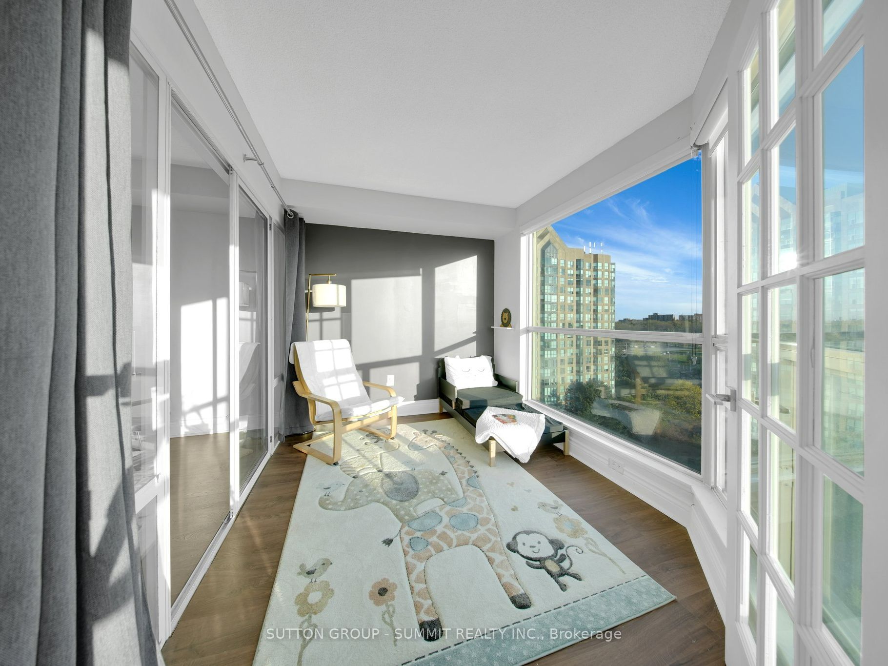 2155 Burnhamthorpe Road W, #1208