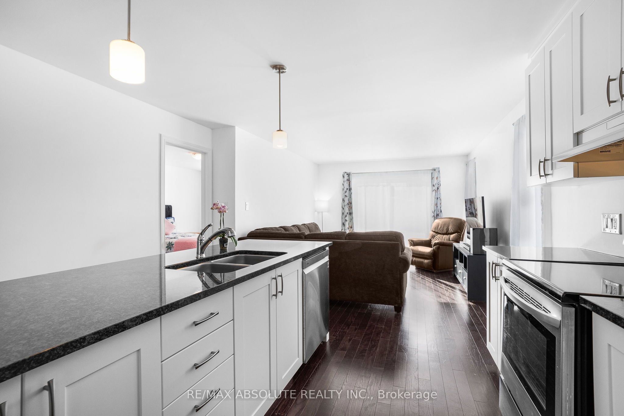 625 Robert Street