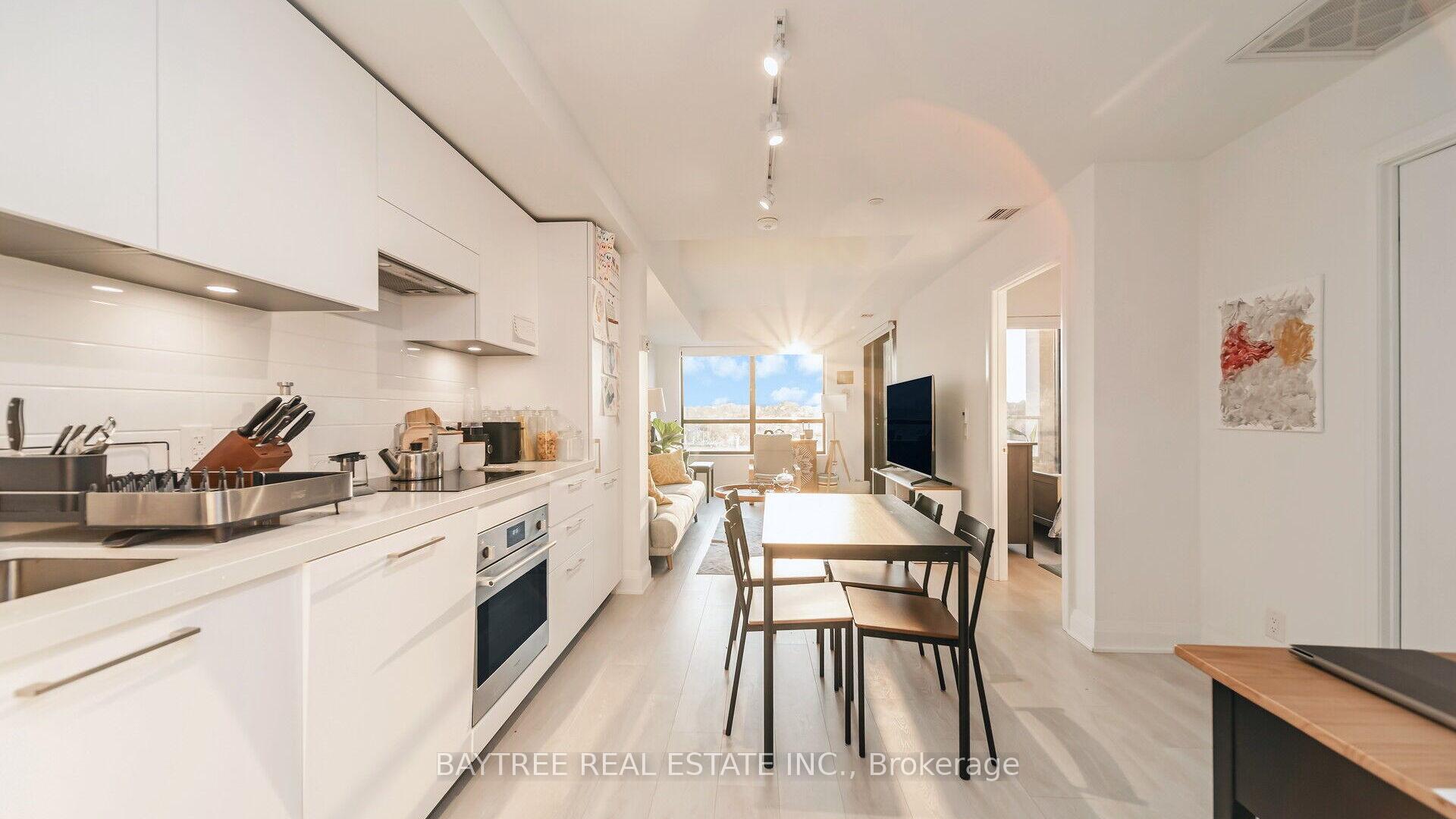 1 Bedroom Condo at 33 Frederick Todd, Toronto For sale