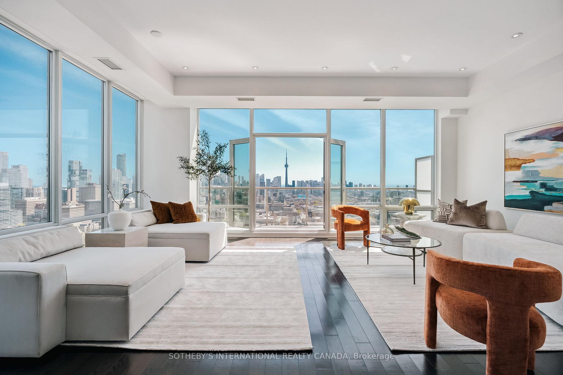 3 Bedrooms Condo at 1 Bedford, Toronto For sale